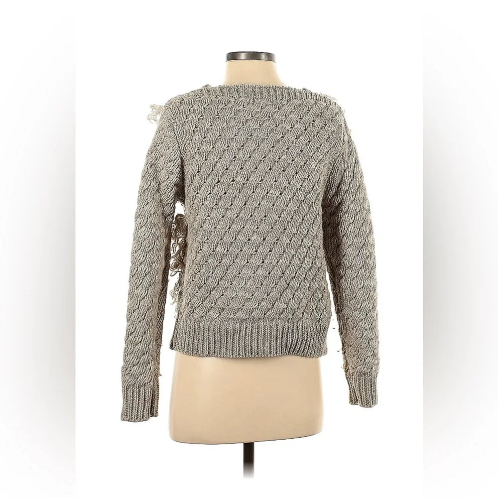 Sweater - Picture 2 of 4